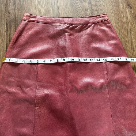 Vintage Leather Skirt 27” Waist Burgundy Made In Italy Dark Romance Slit A-Line - Picture 9 of 10